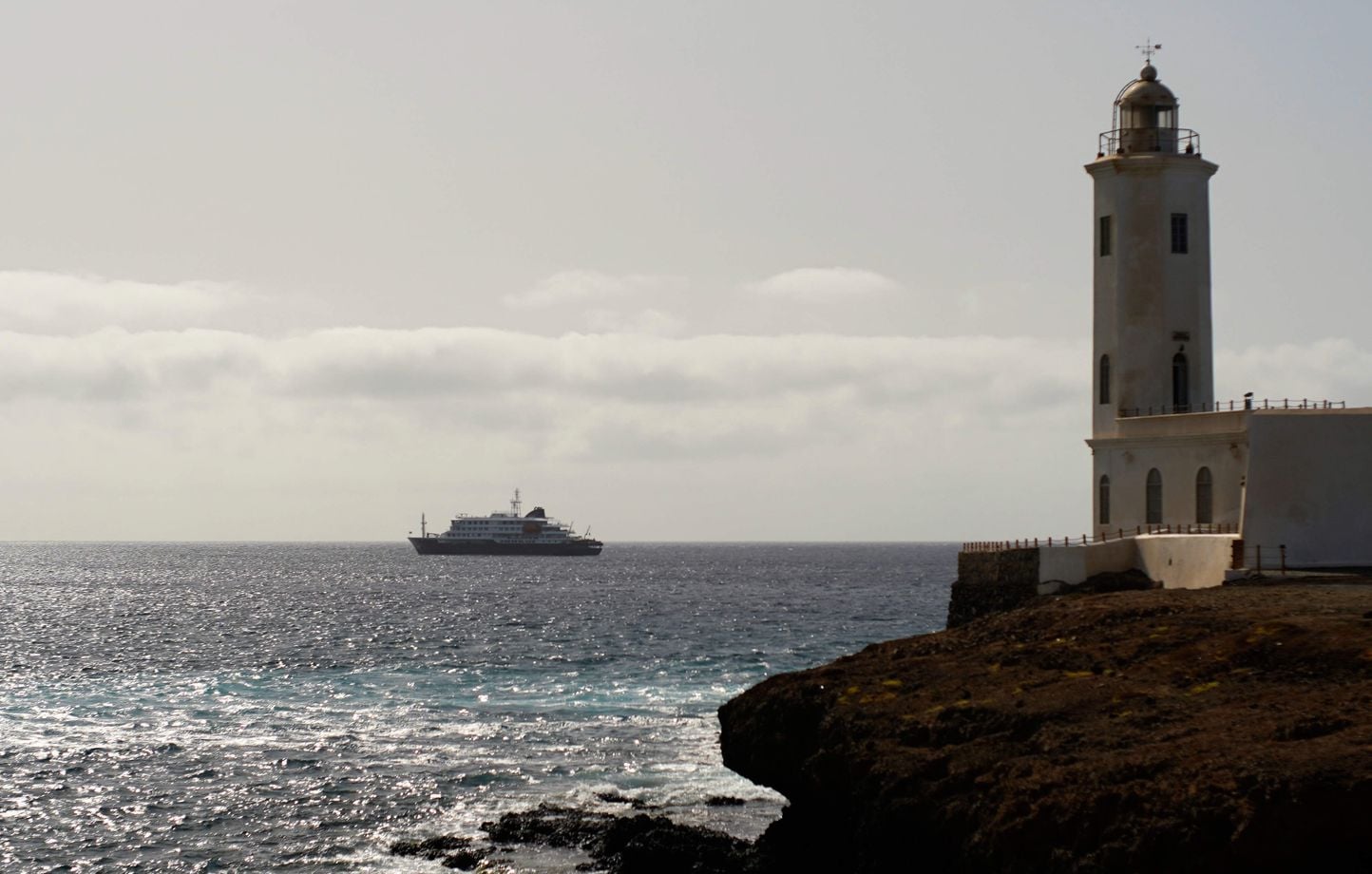 Hantavirus : 149 passagers, dont cinq Français, pourraient arriver aux Canaries
