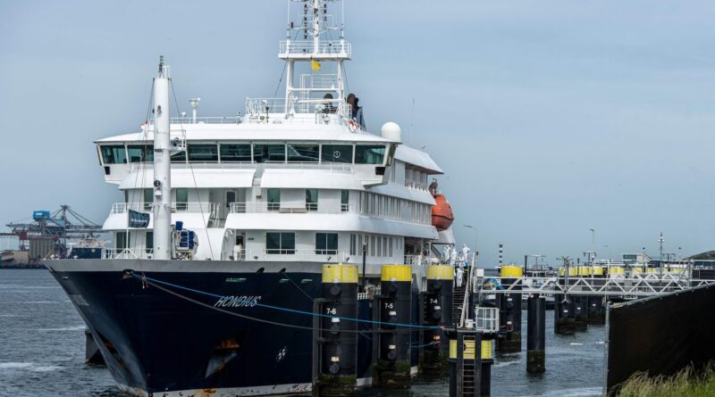 Hantavirus : Le navire MV Hondius reprend la croisière après désinfection.