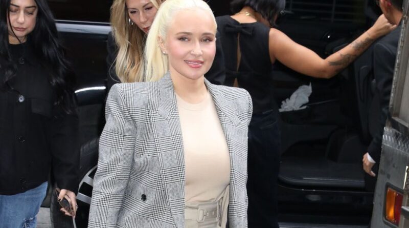 Hayden Panettiere révèle ne pas avoir échappé à la mort en accouchant.