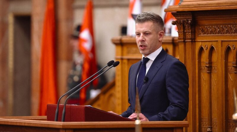 Hongrie : Péter Magyar prend le pouvoir pour changer de régime