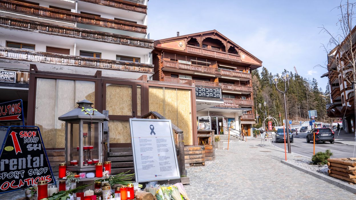 Incendie à Crans-Montana : la justice suisse ne dédommage pas un Belge.