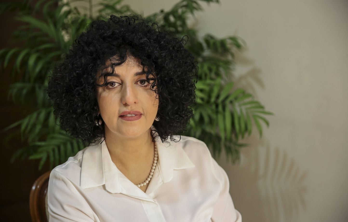 Iran : Narges Mohammadi, prix Nobel de la paix, en « état critique » à l'hôpital