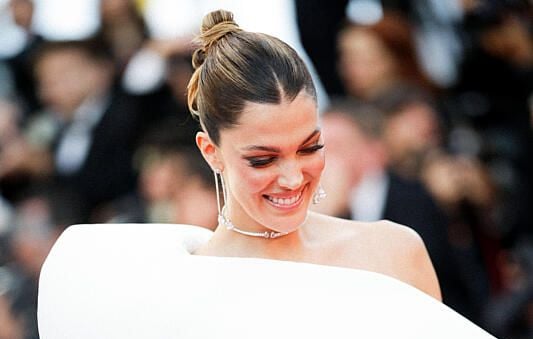 Iris Mittenaere ne mettra plus en scène ses relations amoureuses.