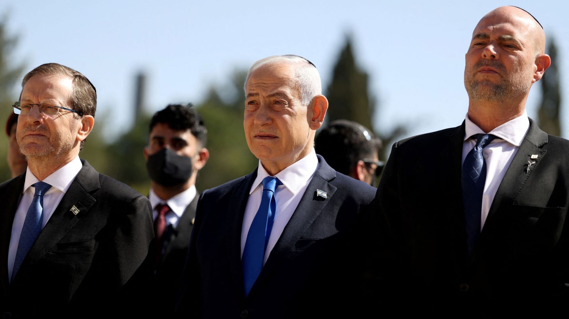Israël : la majorité propose un projet de loi pour anticiper les élections