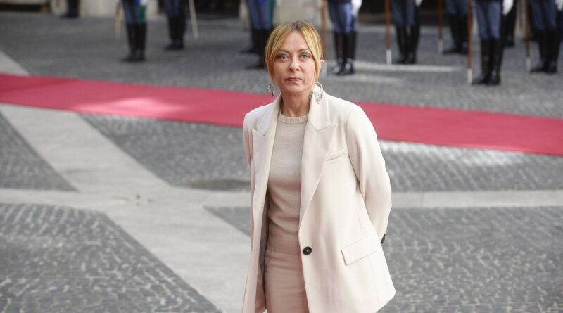 Italie : Meloni se mobilise pour les victimes d'un automobiliste à Modène