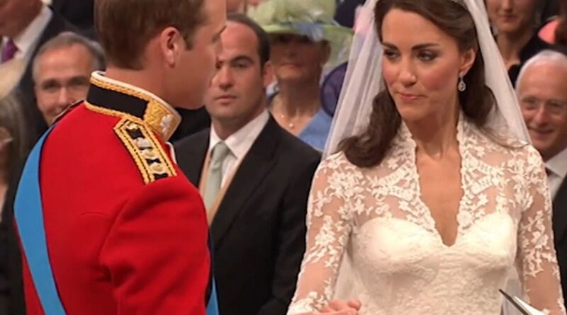 Kate et William, quinze ans après, soutiennent une monarchie chahutée.