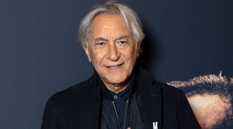 La fille de Richard Berry réaffirme ses accusations au Parlement.