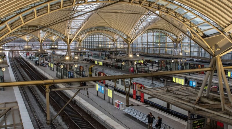La gare de Louvain rouverte, le trafic ferroviaire perturbé