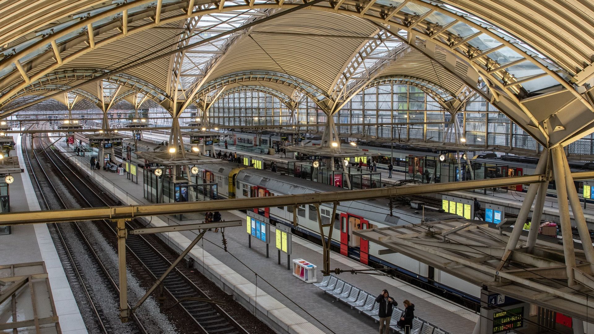 La gare de Louvain rouverte, le trafic ferroviaire perturbé