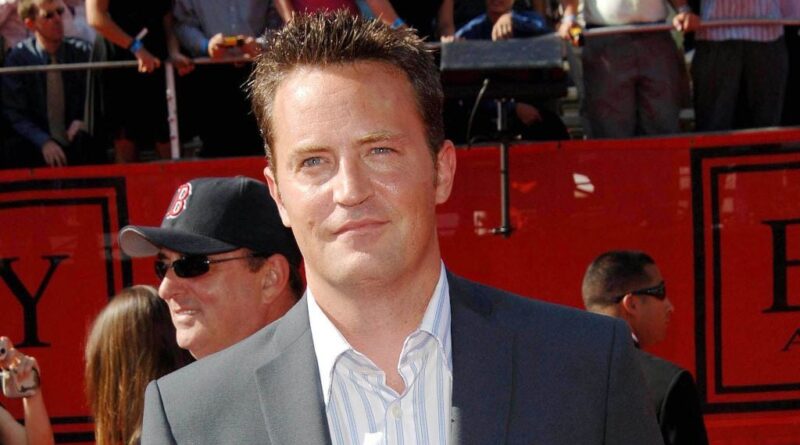 La mère de Matthew Perry critique l'ancien assistant avant le verdict