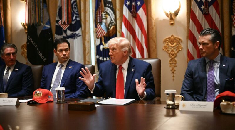 L'administration Trump ne modifie pas la règle sur la résidence permanente.