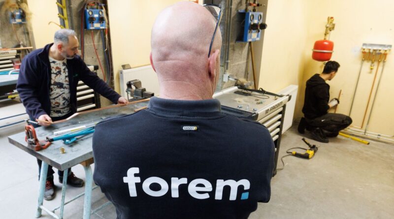 Le Forem met à disposition 5000 places de formation.