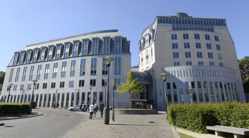 "Le mépris du monde politique pousse le président du tribunal de Liège à démissionner"