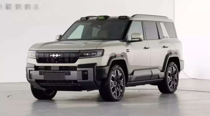 Le nouveau SUV de BYD ne roule que sur 3 roues.