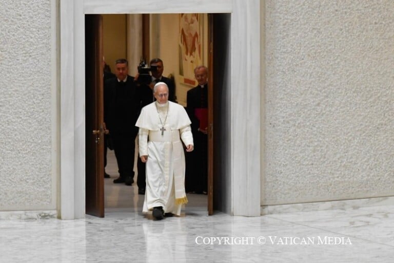 Le pape Léon XIV appelle à « désarmer l’IA » : présence d’Anthropic