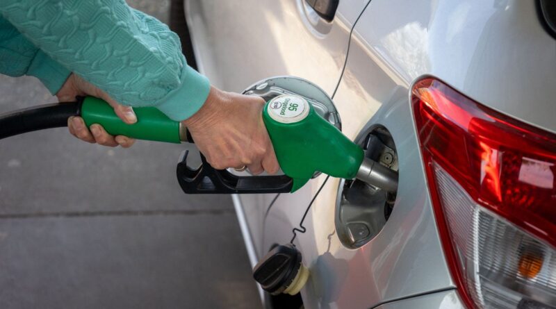 Le prix de l’essence atteint un sommet : quelles perspectives ?