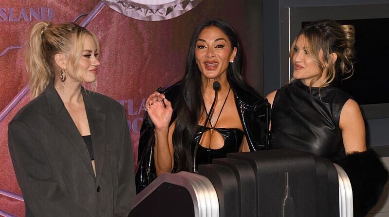 Les Pussycat Dolls annulent la majorité de leur tournée aux États-Unis.