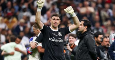 Ligue Europa : Emiliano Martinez d'Aston Villa joué la finale avec un doigt cassé