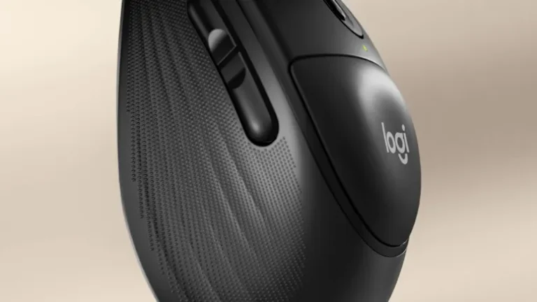 Logitech Signature Comfort Plus : souris et clavier pour éviter la douleur aux poignets