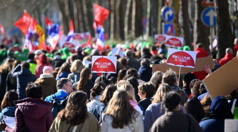 Manifestation nationale du 12 mai : perturbations des transports et services.