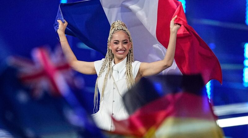 Monroe, onzième à l'Eurovision pour la France, parle d'une aventure de fou.
