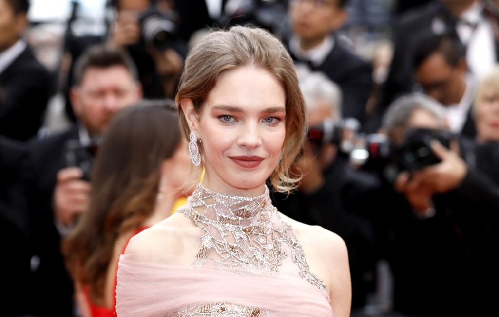 Natalia Vodianova, 44 ans, révèle sa sixième grossesse.