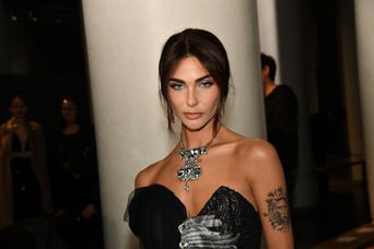 Nathanya Sion parle de son addiction au botox et à la beauté.