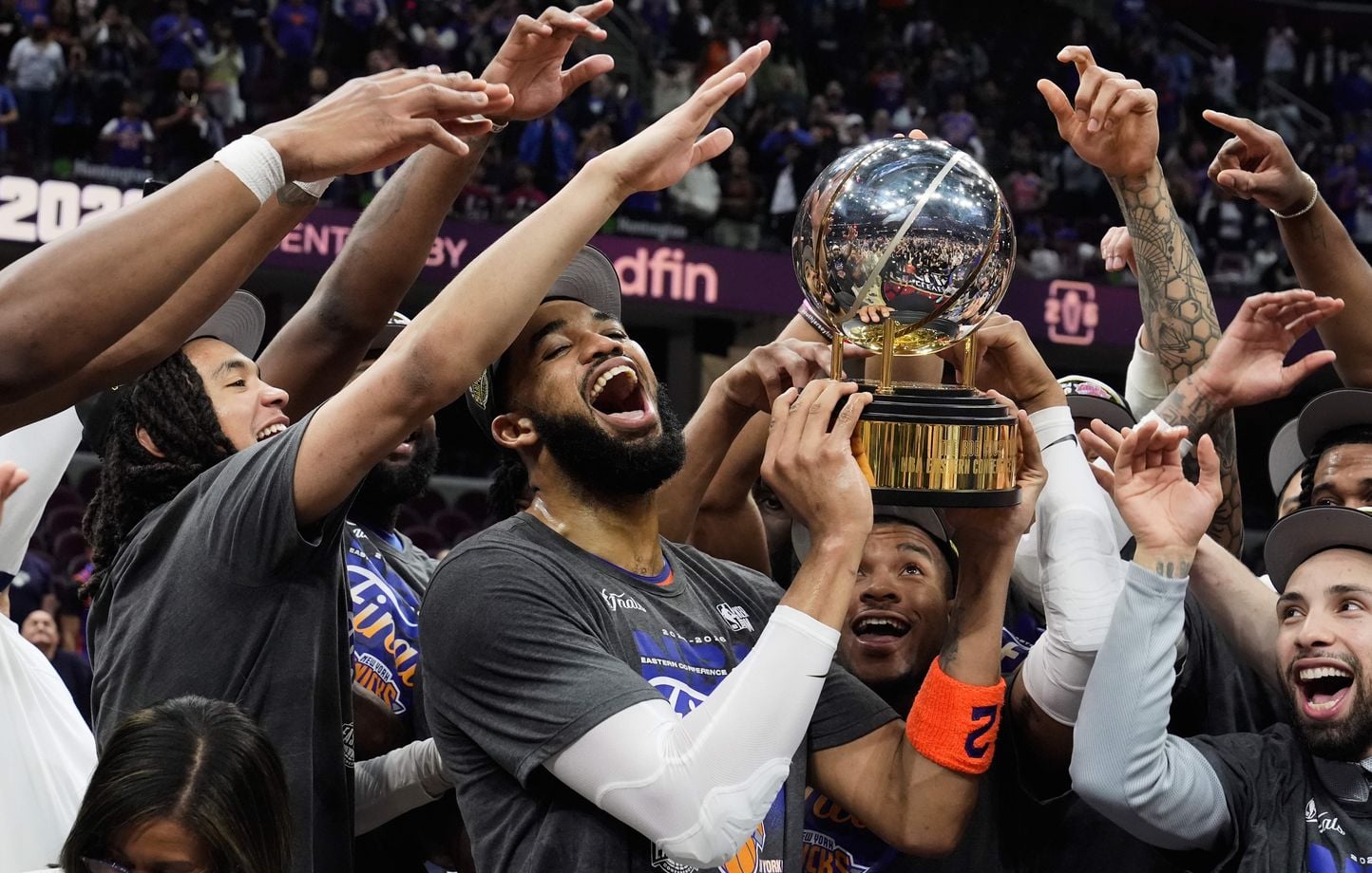 NBA : Wembanyama et les Spurs ne sont pas en finale, les Knicks y sont.