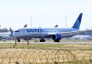 New York : Un avion ne heurte pas un camion et un lampadaire avant d’atterrir