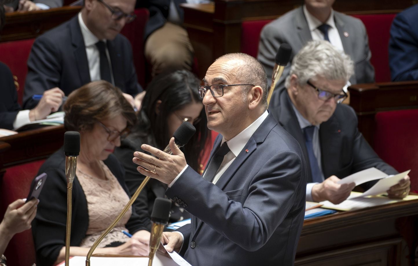 Nuñez soumet son projet de loi contre l'entrisme séparatiste.