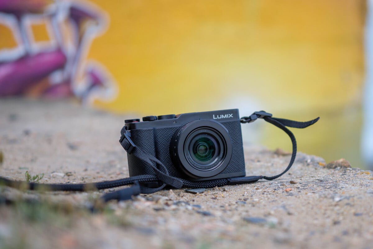 Lumix L10