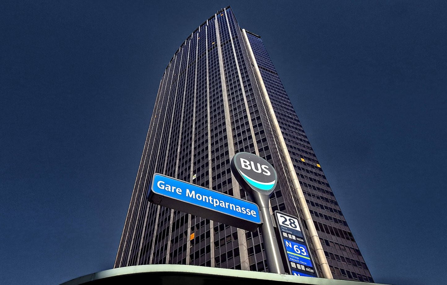 Paris : La rénovation de la Tour Montparnasse menacée par Xavier Niel