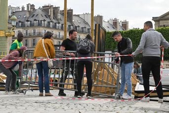 Paris : L'exposition de Yann Arthus-Bertrand saccagée après la victoire du PSG