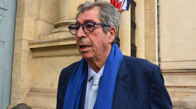 Patrick Balkany condamné à de la prison ferme pour détournements de fonds publics.