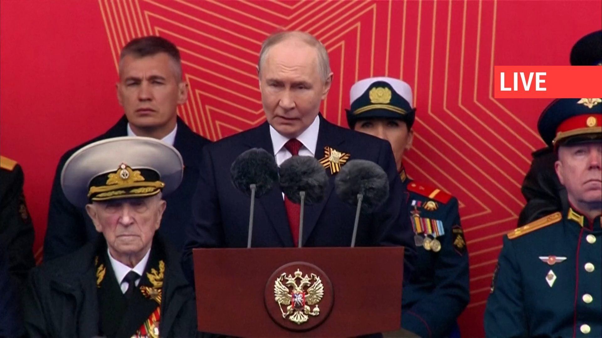 Poutine attaque l'OTAN lors des commémorations du 9 Mai en Ukraine.