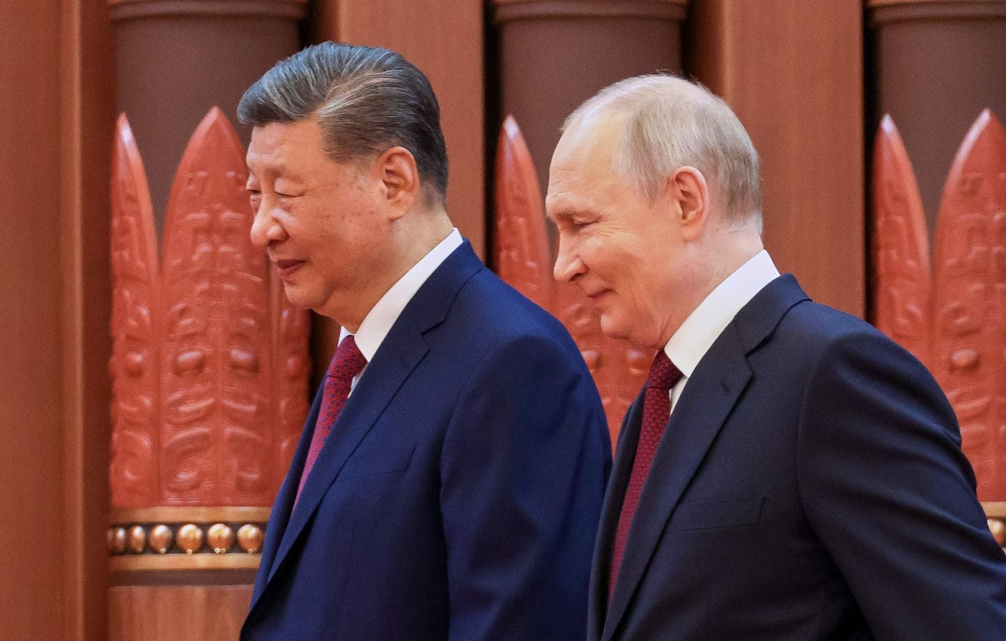 Poutine en Chine, désescalade UE-Etats-Unis et retour de « Star Wars » en 2 minutes.