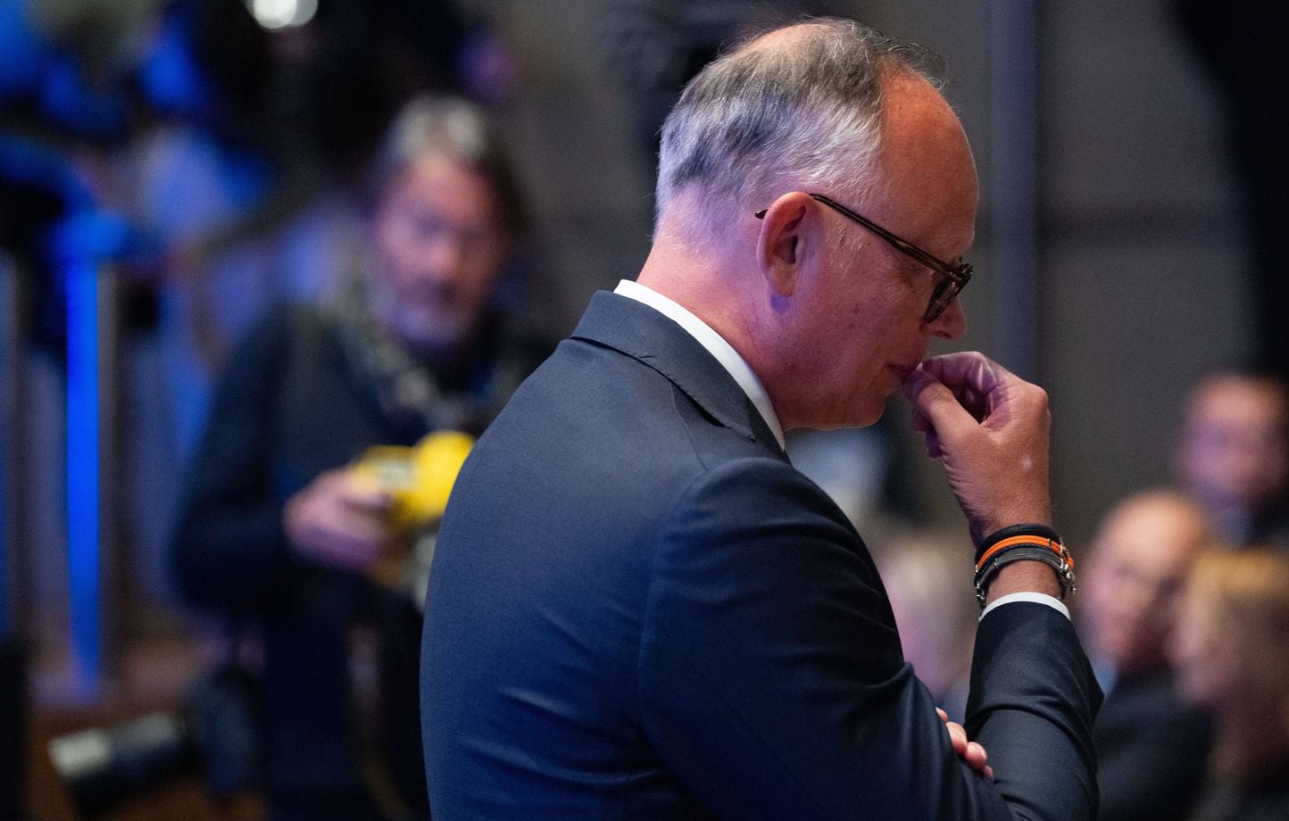 Présidentielle 2027 : Édouard Philippe et Jean-Luc Mélenchon se disputent la 2e place