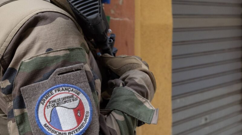 Quatre militaires jugés pour lynchage de policiers : "Vous êtes le bras armé de l'État !"