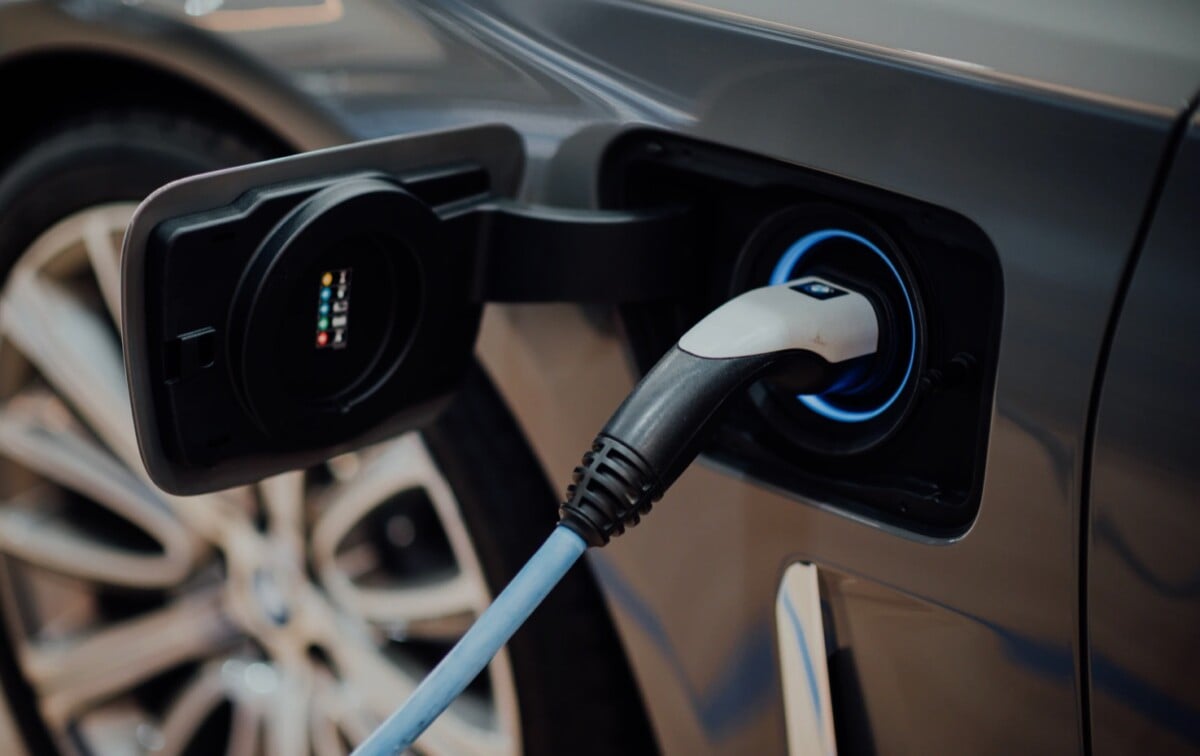 Réduction des heures creuses nocturnes : mauvaise nouvelle pour propriétaires de voitures électriques