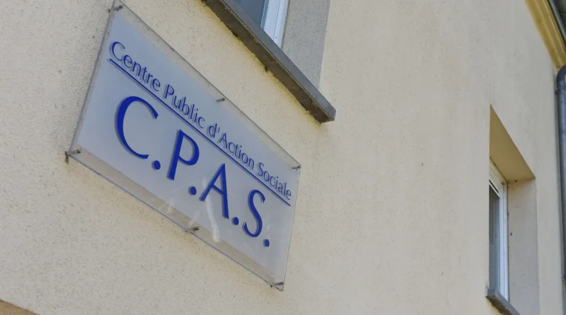Réforme du chômage : les CPAS demandent des mesures de soutien.