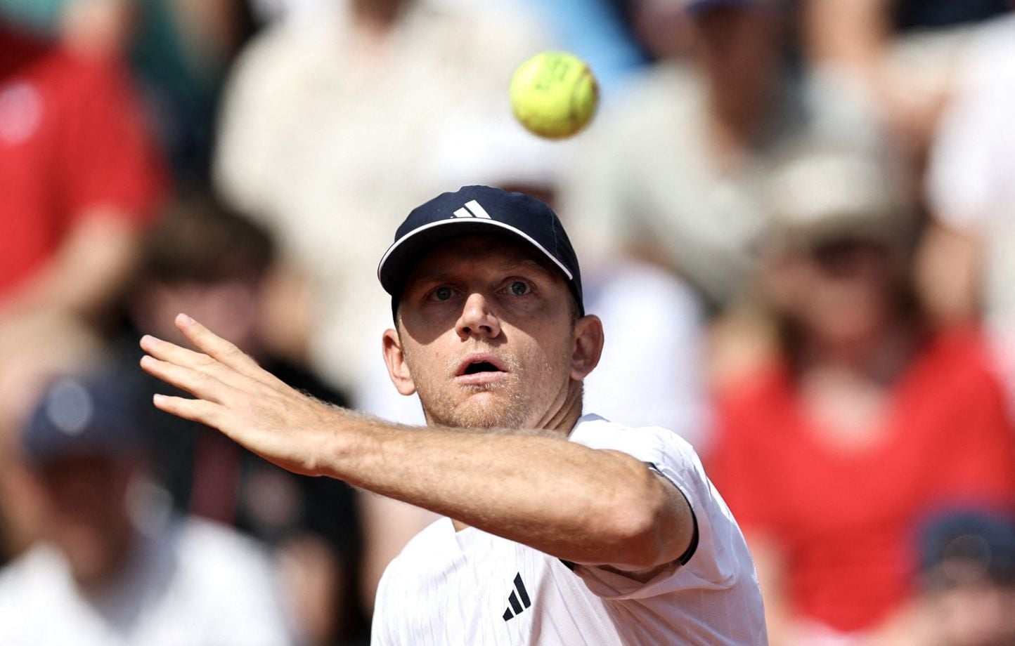 Roland-Garros 2026 : Fokina, éliminé, ne comprend pas son coach.