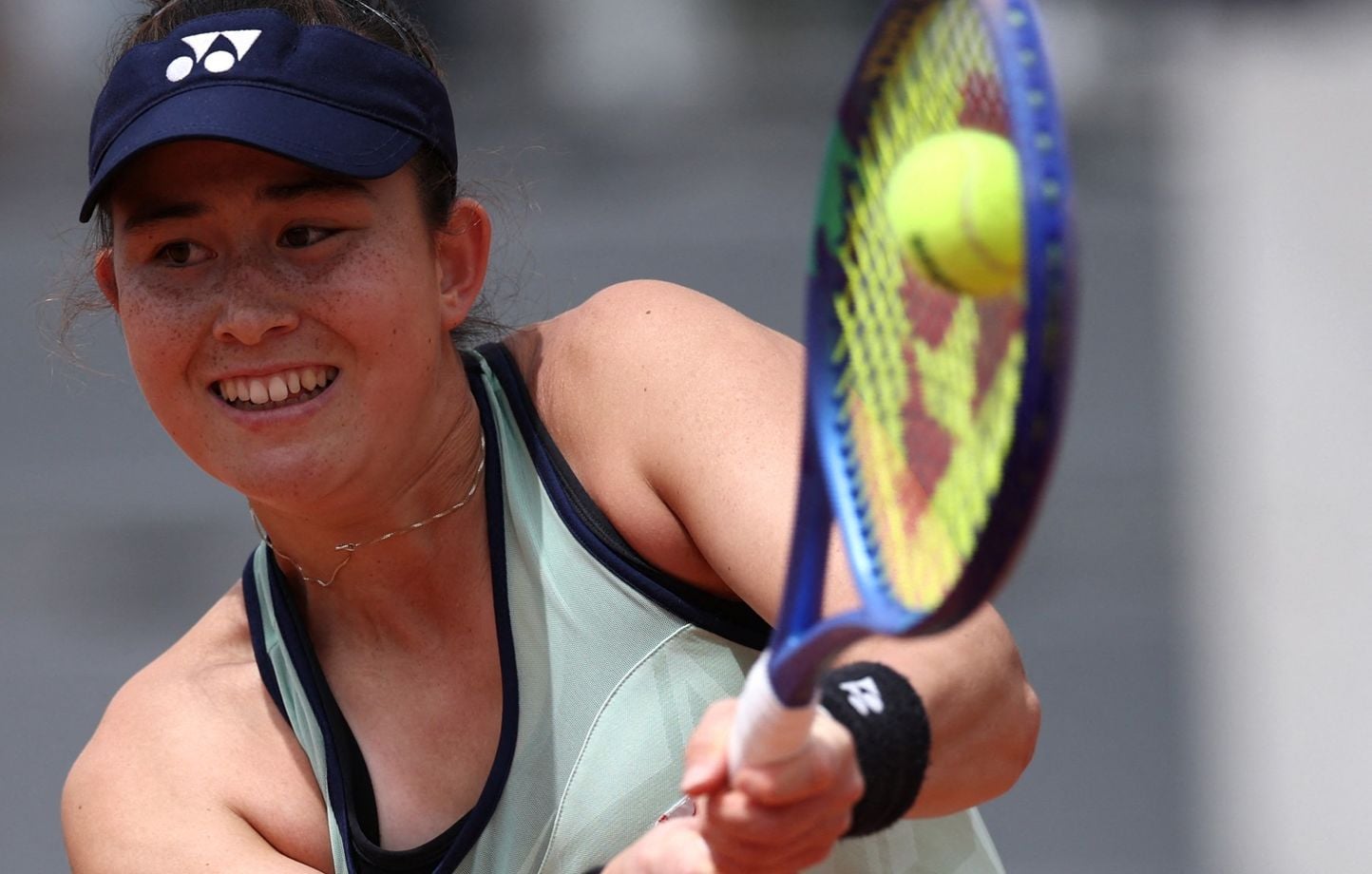 Roland-Garros 2026 : Joanna Garland, près d'un million à Melbourne, souffre