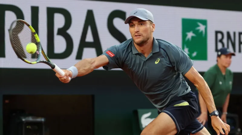 Roland-Garros : Raphaël Collignon élimine Ben Shelton, qualifié pour le 3e tour