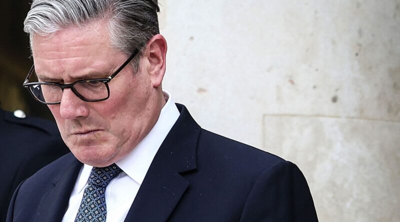 Royaume-Uni : Keir Starmer ne démissionne pas malgré la pression croissante