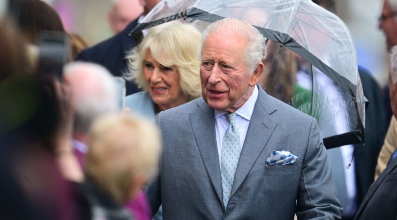 Royaume-Uni : Une radio locale annonce la mort du roi Charles III