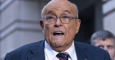 Rudy Giuliani, ancien maire de New York, en état critique aux États-Unis.