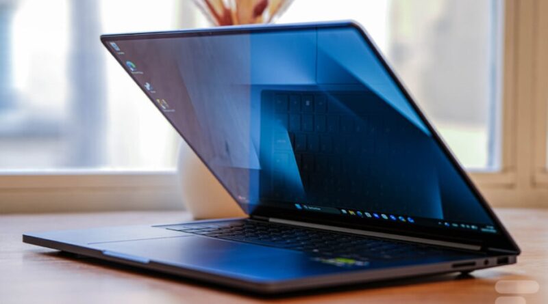 Samsung préparerait un PC avec Aluminium OS, One UI 9, Galaxy AI.