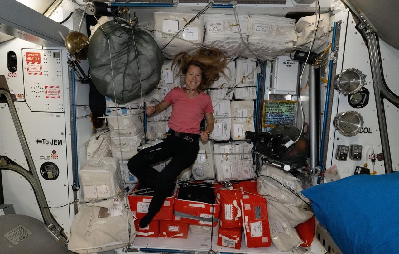Sophie Adenot dévoile les coulisses de sa communication depuis l'ISS.