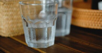 Suisse : À 99 ans, il ne paie pas moins de 800 euros pour deux verres d'eau par jour dans son Ehpad