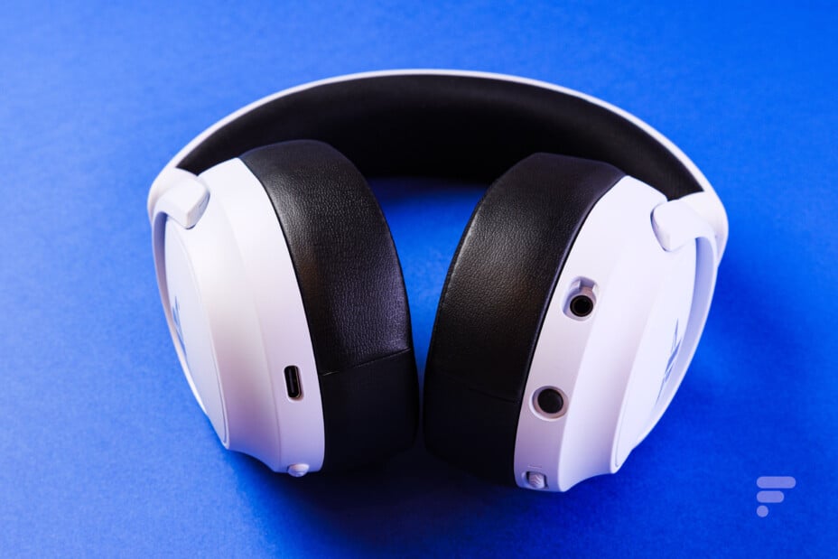 Test du Trust GXT 499 Forta Wireless : un casque PlayStation sous 100 euros